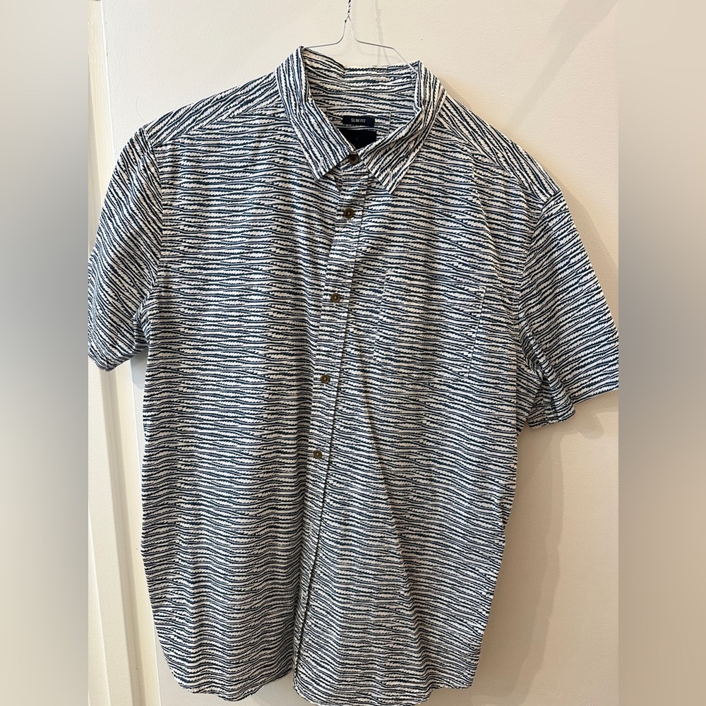 prana Men’s Slim Fit Short Sleeve Button Down Business Casual Shirt Size L